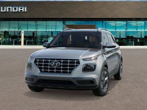 New 2025 Hyundai Venue SEL image 6