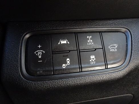 Used 2019 Hyundai Santa Fe AWD image 23