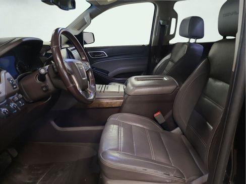 Used 2018 GMC Yukon XL Denali w/ Open Road Package image 9