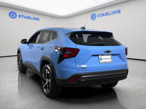 Certified 2024 Chevrolet Trax RS w/ Driver Confidence Package FWD image 7