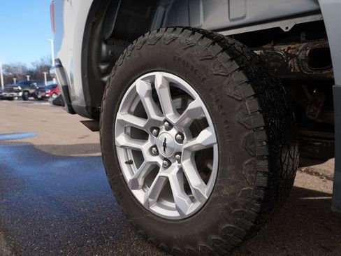 Used 2023 Chevrolet Silverado 1500 RST image 29