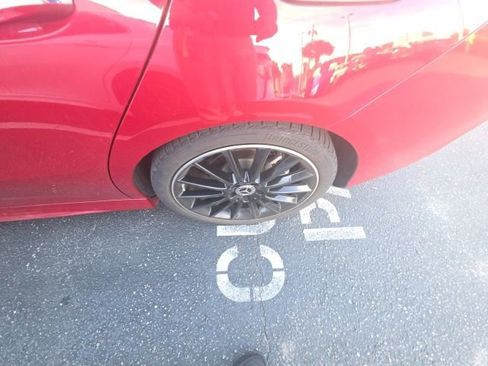 Used 2021 Mercedes-Benz CLA 250 image 4