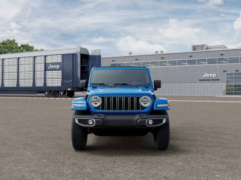 New 2026 Jeep Wrangler Unlimited Sahara AWD/4WD image 6