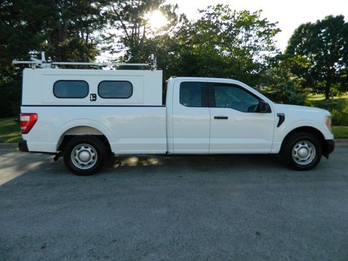 Used 2022 Ford F150 XL RWD image 5