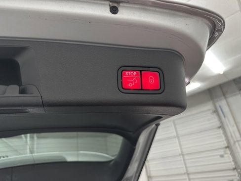 Certified 2017 Mercedes-Benz GLE 350 image 23