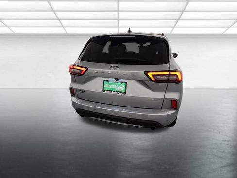 Certified 2024 Ford Escape ST-Line w/ Tech Pack #1 AWD/4WD image 8