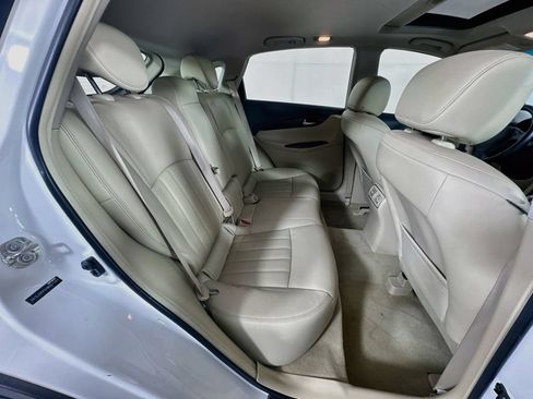 Used 2017 INFINITI QX50 2WD w/ Premium Plus Package image 34