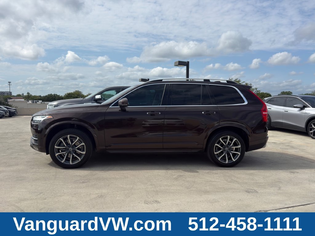 Used 2018 Volvo XC90 T6 Momentum w/ Convenience Package AWD/4WD image 6