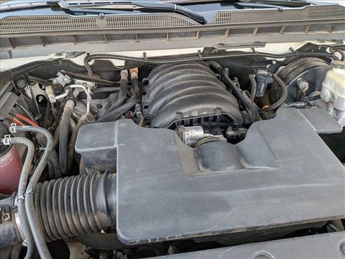 Used 2019 Chevrolet Silverado 1500 LT AWD/4WD image 27