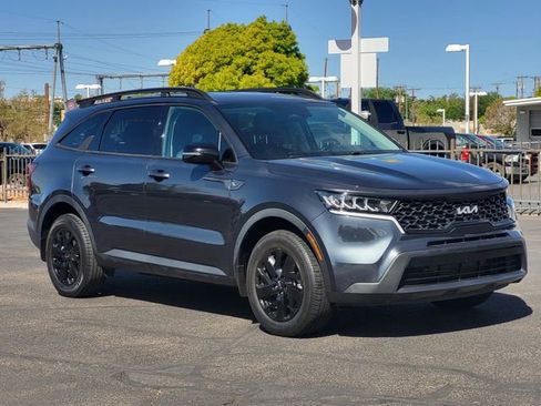 Used 2022 Kia Sorento S AWD/4WD image 6