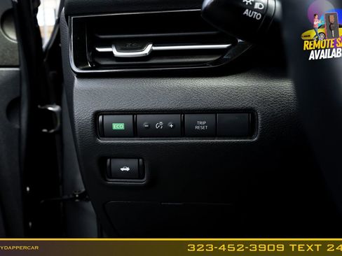 Used 2020 Nissan Sentra SV FWD image 23