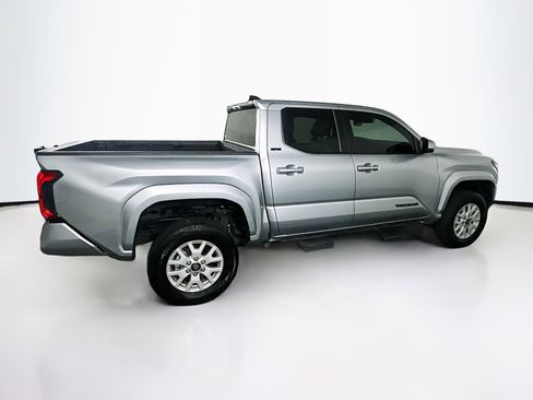 Used 2024 Toyota Tacoma SR5 RWD image 10