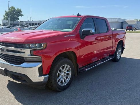 Used 2019 Chevrolet Silverado 1500 LT w/ All-Star Edition AWD/4WD image 2