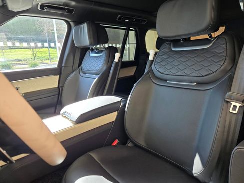 New 2026 Land Rover Range Rover SV AWD/4WD image 12