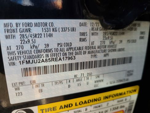 Used 2024 Ford Expedition Limited image 29