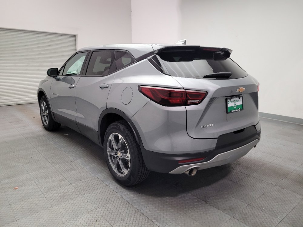 Used 2025 Chevrolet Blazer LT FWD image 5