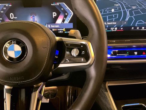 Used 2025 BMW 740i image 23