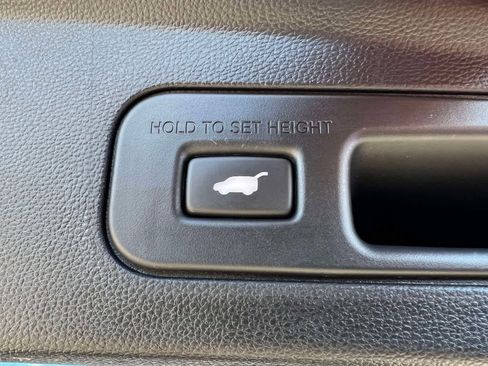 Used 2022 Acura MDX A-Spec image 10