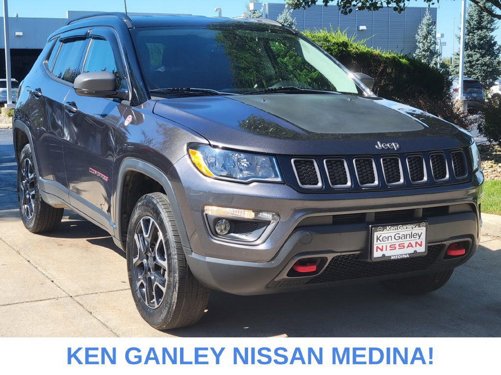Used 2019 Jeep Compass Trailhawk w/ Popular Equipment Group AWD/4WD image 1