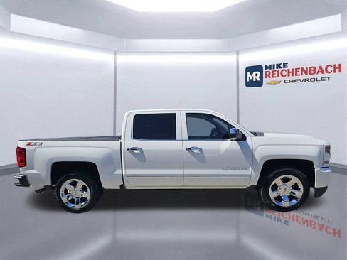 Used 2018 Chevrolet Silverado 1500 LTZ Z71 w/ LTZ Plus Package AWD/4WD image 3