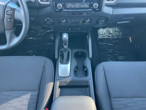 Used 2023 Nissan Frontier SV w/ Technology Package image 17