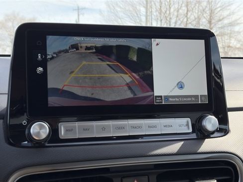 Used 2023 Hyundai Kona SEL image 25