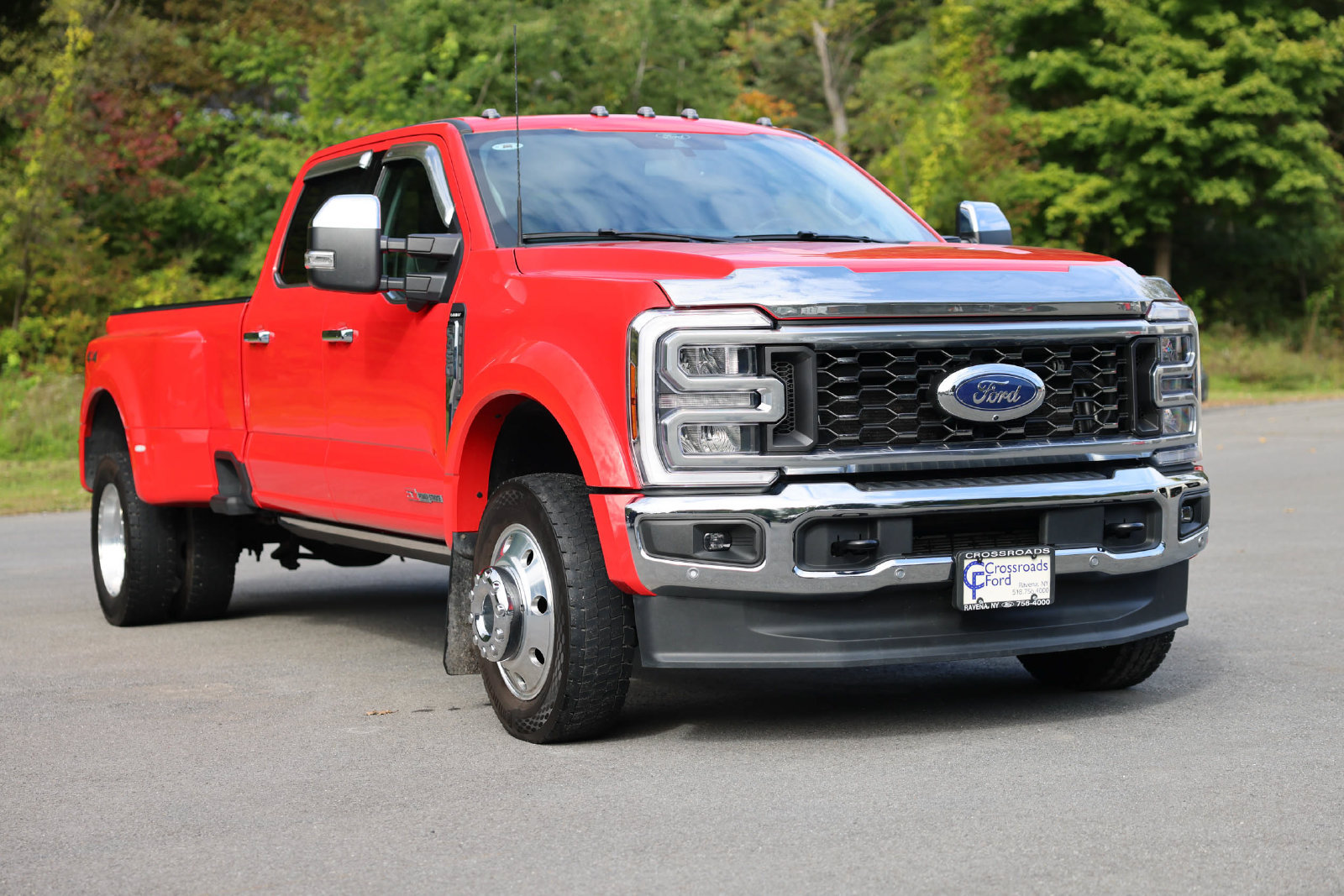Used 2025 Ford F450 Lariat w/ Lariat Ultimate Package AWD/4WD image 3