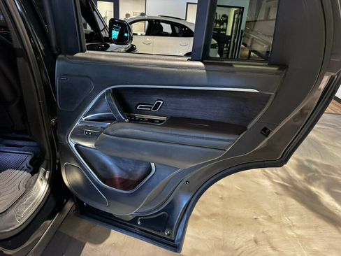 Used 2023 Land Rover Range Rover SE AWD/4WD image 23