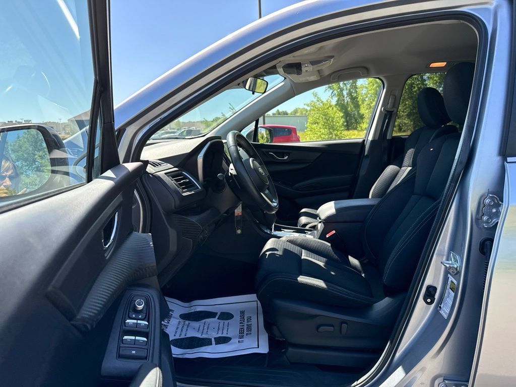 Used 2023 Subaru Ascent Premium AWD/4WD image 23