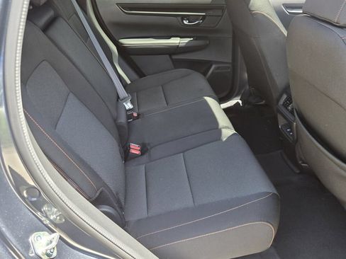 Used 2025 Honda CR-V Sport image 17