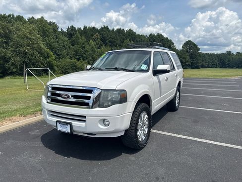Used 2011 Ford Expedition Limited image 22