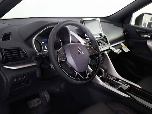 New 2025 Mitsubishi Eclipse Cross SEL image 29