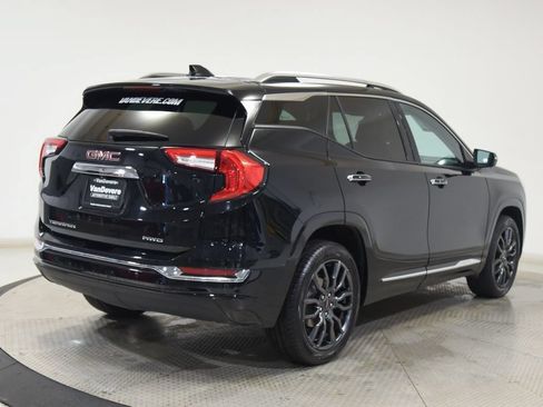 Used 2023 GMC Terrain Denali w/ Black Diamond Edition AWD/4WD image 9