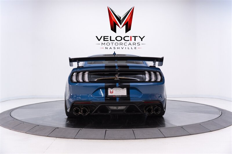 Used 2021 Ford Mustang Shelby GT500 w/ Carbon Fiber Track Pack RWD image 7