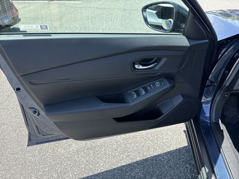 Certified 2025 Honda Accord SE image 7