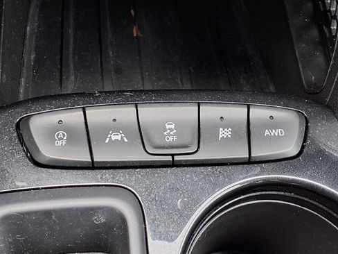 Used 2025 Chevrolet TrailBlazer LT AWD/4WD image 11