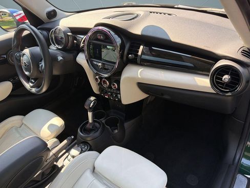 Used 2019 MINI Cooper S w/ Premium Package FWD image 31