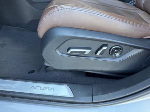 Used 2019 Acura RDX w/ Technology Package AWD/4WD image 13