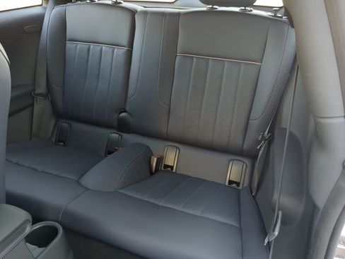 Used 2025 MINI Cooper 2-Door Hardtop image 20