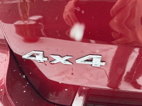 Certified 2019 Jeep Grand Cherokee Limited w/ Trailer Tow Group IV image 12