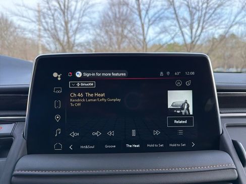 Used 2023 GMC Yukon AT4 w/ AT4 Premium Plus Package image 15