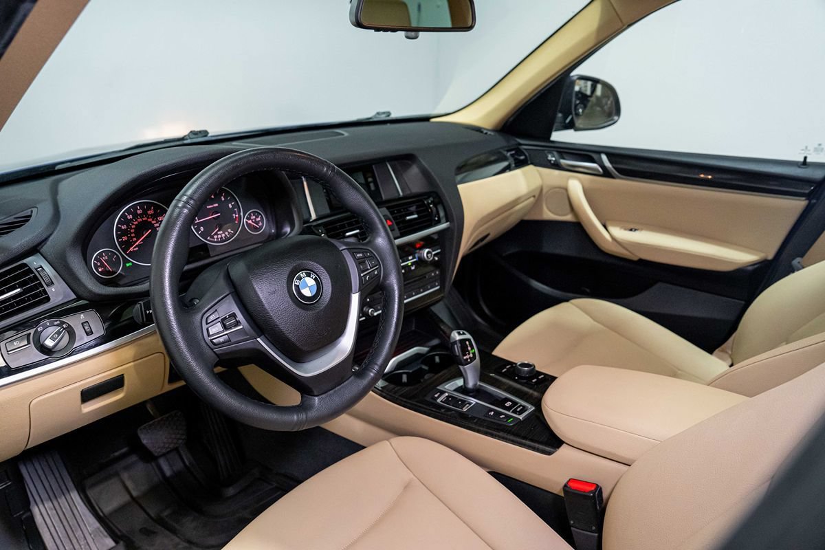 Used 2017 BMW X3 xDrive28i AWD/4WD image 14