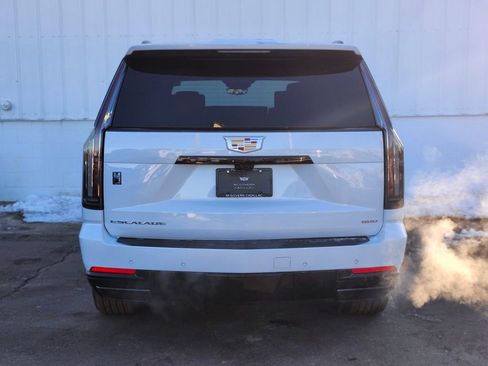 Certified 2026 Cadillac Escalade Platinum Sport w/ LPO, Floor Liner Package image 4