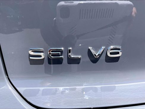 Certified 2023 Volkswagen Atlas Cross Sport SEL AWD/4WD image 31