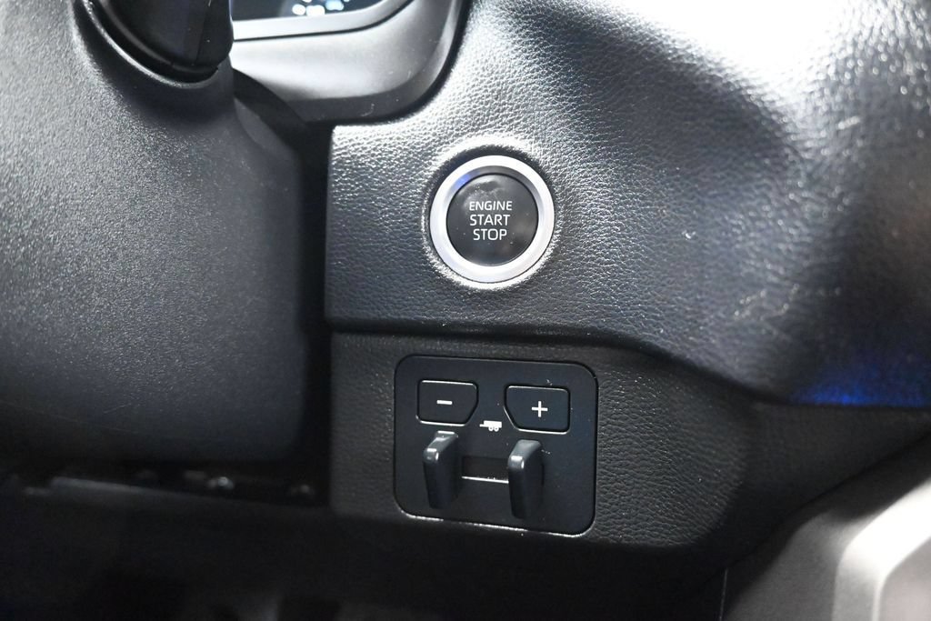 Used 2023 Toyota Tundra SR5 w/ SR5 Premium Package AWD/4WD image 29