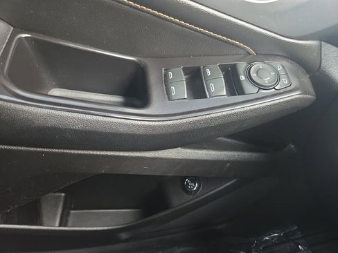 Used 2019 Chevrolet Traverse LT image 22