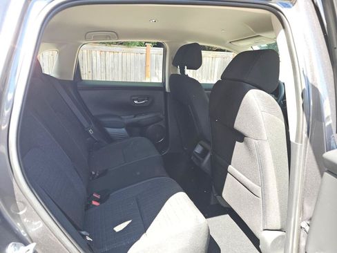 Certified 2025 Honda HR-V LX image 14