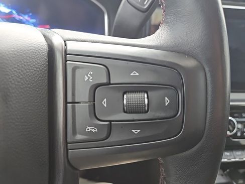 Used 2025 GMC Sierra 2500 AT4X image 16