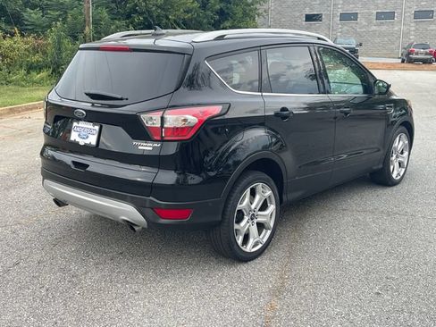 Used 2018 Ford Escape Titanium FWD image 5