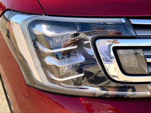 Used 2018 Ford Expedition Max Limited w/ Equipment Group 301A image 28